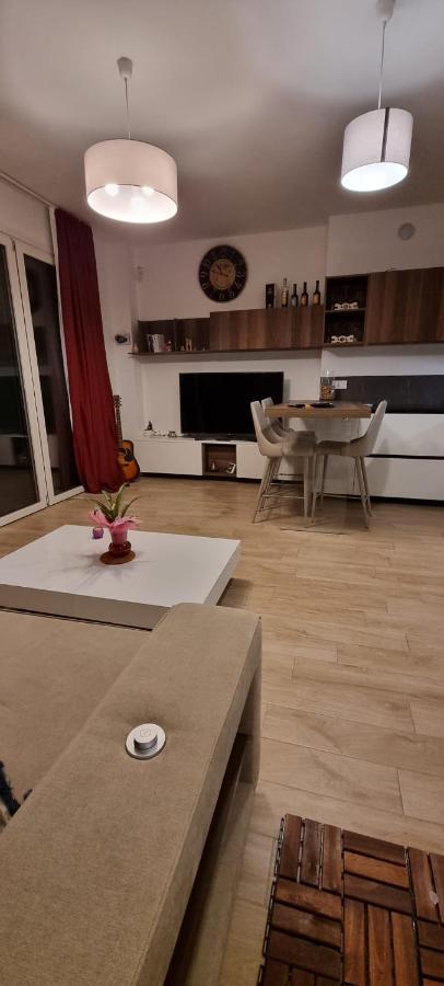 La Maison De Florina Milano Eksteriør billede